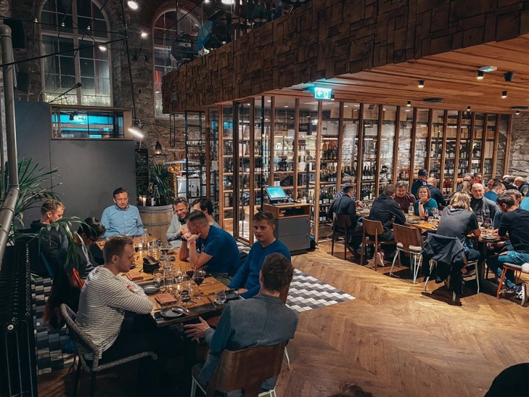 &Otilde;htus&ouml;&ouml;gipaus