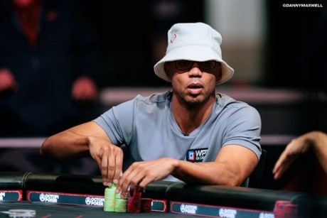 Phil Ivey võitis kümneaastase pausi järel WSOP käevõru