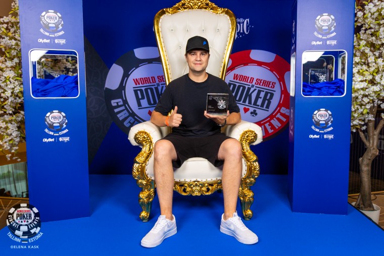 Ranel K&auml;si avas suurfestivalil WSOPC Tallinn 2026 eestlaste v&otilde;iduarve 