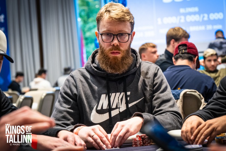 Martin pani Urmo raskesse seisu