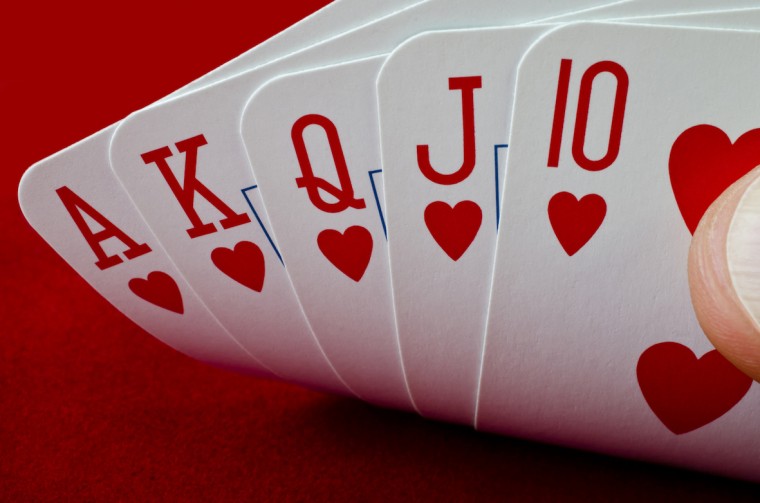 OlyBet pokkeritoas kuningliku mastirea omanik saab MPN Poker Tour €1500 paketi